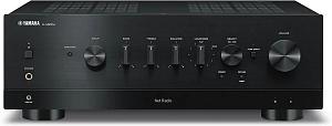 Стереоусилитель Yamaha RN800A, черный