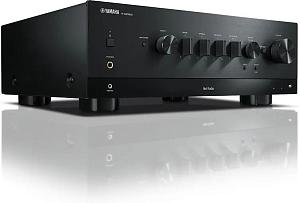 Стереоусилитель Yamaha RN1000A, черный
